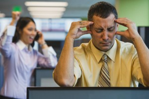 шум в офисе влияет на продуктивность